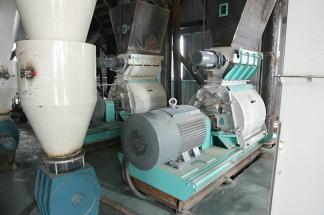 牲畜饲料加工设备 牲畜饲料加工设备